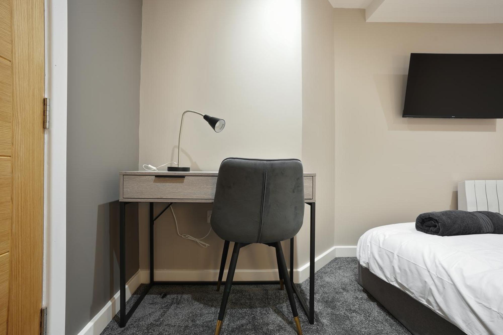 The Olive Tree Aparthotel 赫尔河畔京士顿 外观 照片